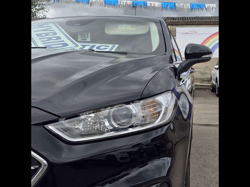 Ford Mondeo 2.0 Mondeo Titanium Edition HEV Auto 4dr 4dr Automatic 2025