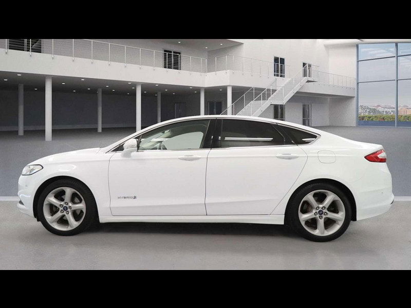Ford Mondeo 2.0 Mondeo Titanium Edition HEV Auto 4dr 4dr Automatic 2025