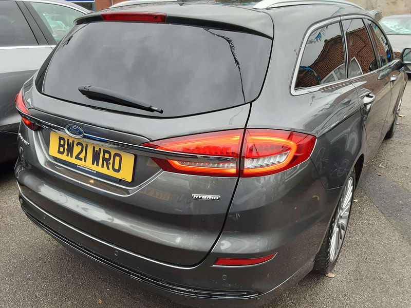 Ford Mondeo 2.0 Mondeo Titanium Edition HEV Auto 5dr 5dr Automatic 2025