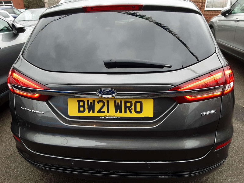 Ford Mondeo 2.0 Mondeo Titanium Edition HEV Auto 5dr 5dr Automatic 2025