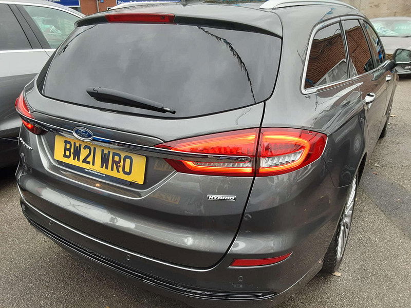 Ford Mondeo 2.0 Mondeo Titanium Edition HEV Auto 5dr 5dr Automatic 2025