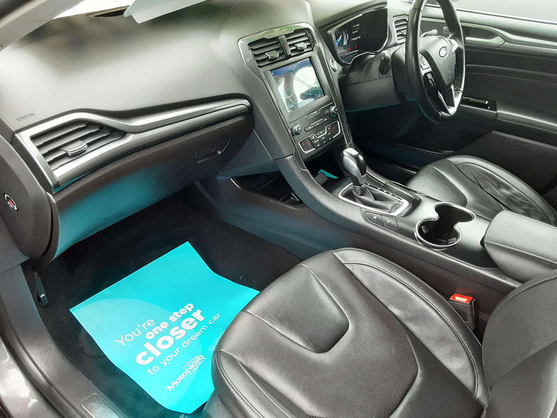 Ford Mondeo 2.0 Mondeo Titanium Edition HEV Auto 5dr 5dr Automatic 2025