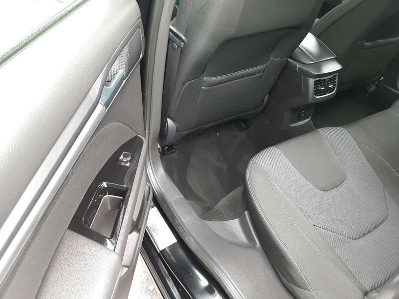 Ford Mondeo 2.0 Mondeo Titanium TDCI 5dr 5dr Manual 2025