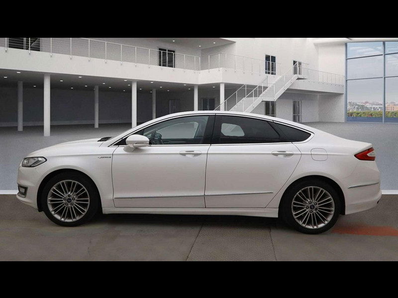 Ford Mondeo 2.0 Mondeo Vignale HEV Auto 4dr 4dr Automatic 2025