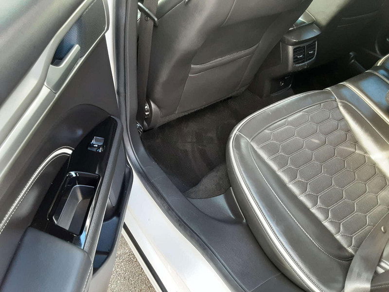 Ford Mondeo 2.0 Mondeo Vignale HEV Auto 4dr 4dr Automatic 2025