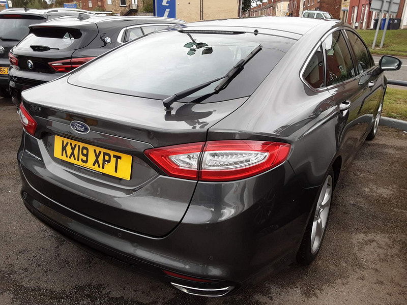Ford Mondeo 2.0 TDCi Titanium Edition Euro 6 (s/s) 5dr 5dr Manual 2025
