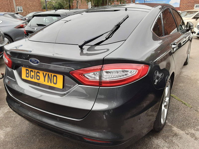 Ford Mondeo 2.0 TDCi Titanium Euro 6 (s/s) 5dr 5dr Manual 2025