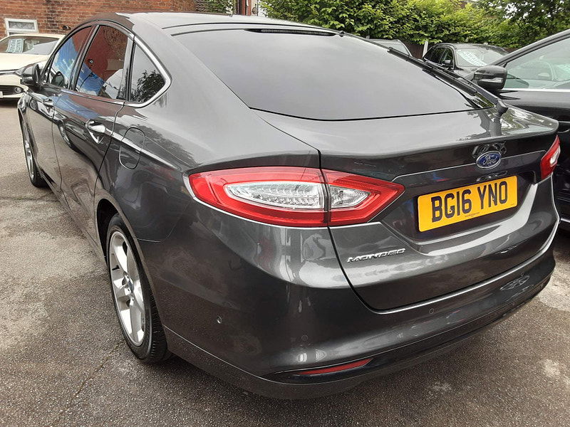 Ford Mondeo 2.0 TDCi Titanium Euro 6 (s/s) 5dr 5dr Manual 2025
