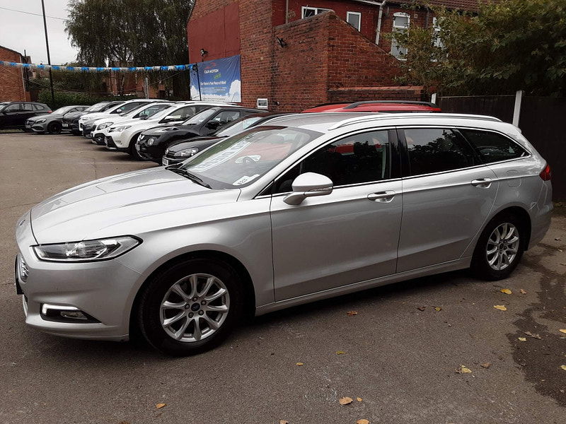 Ford Mondeo 2.0 TDCi Zetec Edition Euro 6 (s/s) 5dr 5dr Manual 2025