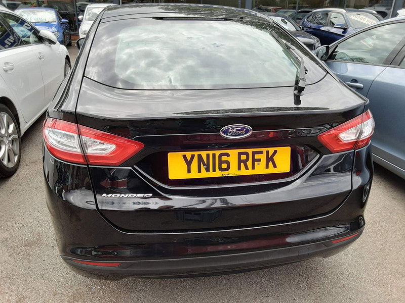 Ford Mondeo 2.0 TDCi Zetec Euro 6 (s/s) 5dr 5dr Manual 2026