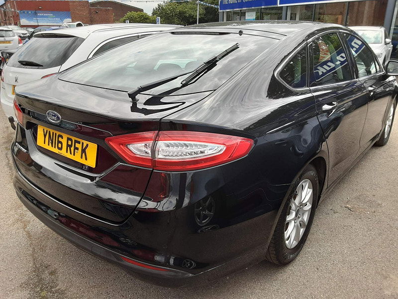 Ford Mondeo 2.0 TDCi Zetec Euro 6 (s/s) 5dr 5dr Manual 2026