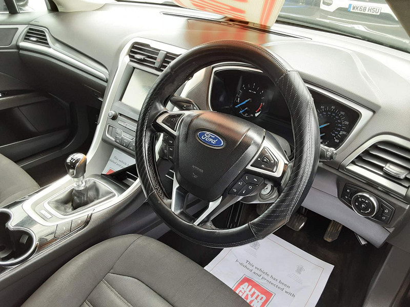 Ford Mondeo 2.0 TDCi Zetec Euro 6 (s/s) 5dr 5dr Manual 2026