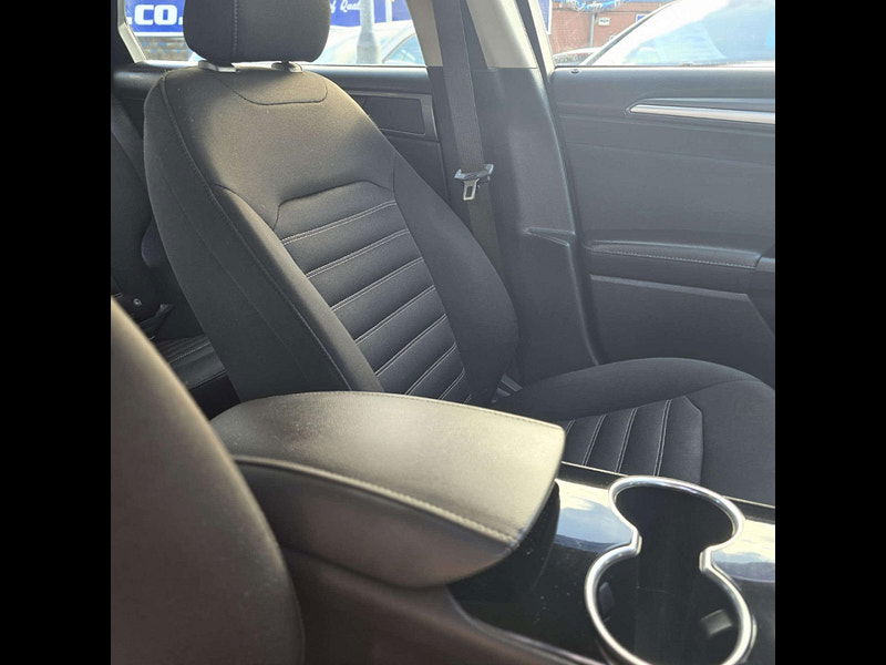 Ford Mondeo 2.0 TDCi Zetec Euro 6 (s/s) 5dr 5dr Manual 2025