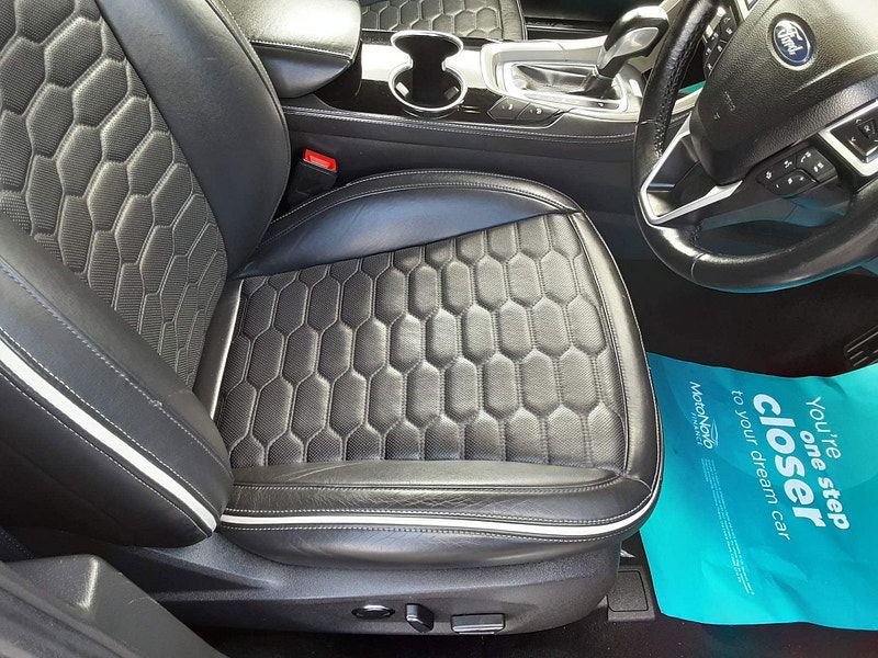 Ford Mondeo 2.0T EcoBoost Vignale Auto Euro 6 (s/s) 5dr 5dr Automatic 2026