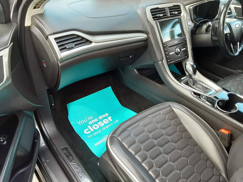 Ford Mondeo 2.0T EcoBoost Vignale Auto Euro 6 (s/s) 5dr 5dr Automatic 2026