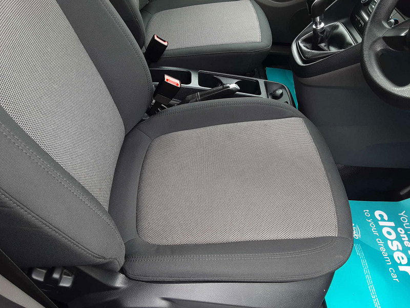 Ford Transit Connect 1.5 Transit Connect 220 Base TDCi 2dr Manual 2025