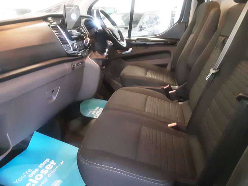 Ford Transit Custom 2.0 Transit Custom 280 Limited EcoBlue 5dr 5dr Manual 2025