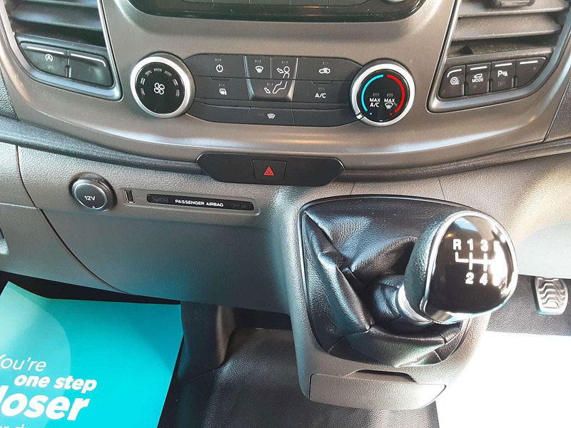 Ford Transit Custom 2.0 Transit Custom 320 Trend EcoBlue 2dr Manual 2025
