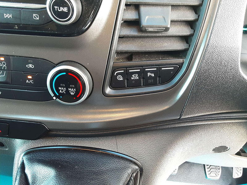 Ford Transit Custom 2.0 Transit Custom 320 Trend EcoBlue 2dr Manual 2025