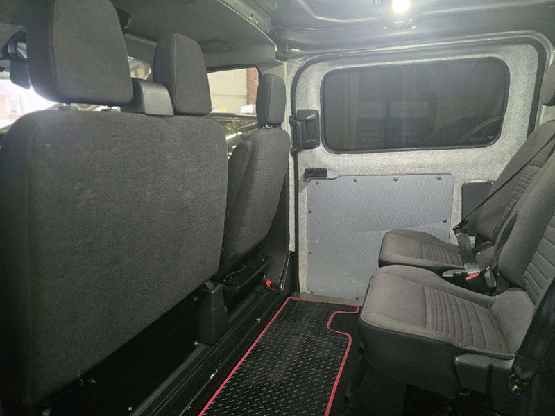 Ford Transit Custom 2.2 Transit Custom 330 Trend E-Tech 5dr Manual 2025