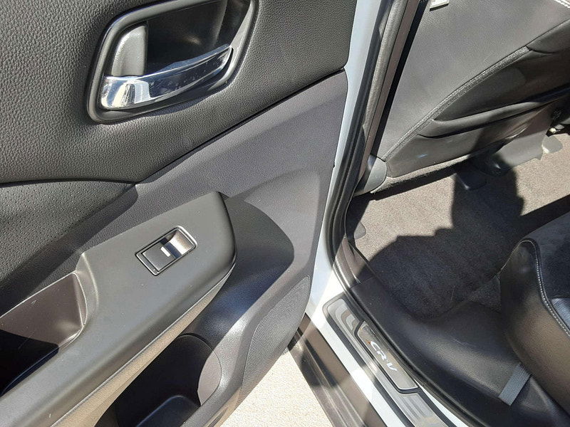 Honda CR-V 1.6 CR-V SR i-DTec 4WD 5dr 5dr Manual 2025