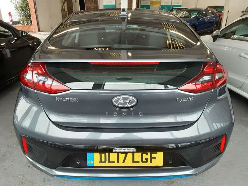 Hyundai IONIQ 1.6 GDi Hybrid Premium 5dr DCT (SAT NAV+REVERSE CAMERA) 5dr Automatic 2025