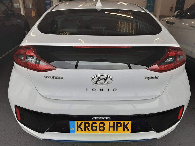 Hyundai IONIQ 1.6 h-GDi Premium SE DCT Euro 6 (s/s) 5dr 5dr Automatic 2025