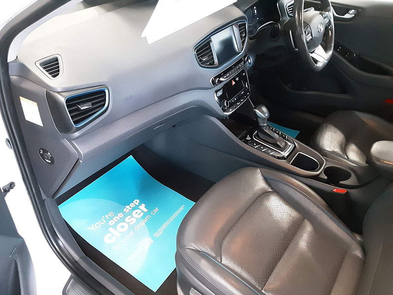 Hyundai IONIQ 1.6 h-GDi Premium SE DCT Euro 6 (s/s) 5dr 5dr Automatic 2025