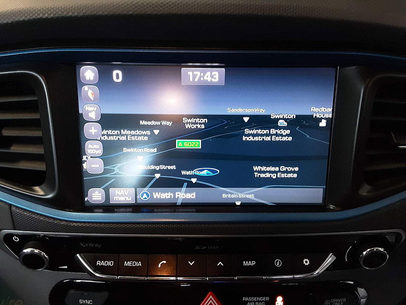 Hyundai IONIQ 1.6 h-GDi Premium SE DCT Euro 6 (s/s) 5dr 5dr Automatic 2025