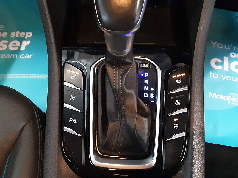 Hyundai IONIQ 1.6 h-GDi Premium SE DCT Euro 6 (s/s) 5dr 5dr Automatic 2025