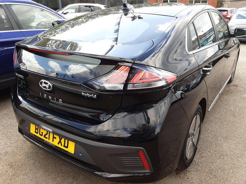 Hyundai IONIQ 1.6 IONIQ Premium FHEV Semi-Auto 5dr 5dr Automatic 2026