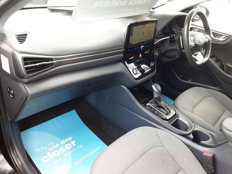 Hyundai IONIQ 1.6 IONIQ Premium FHEV Semi-Auto 5dr 5dr Automatic 2026
