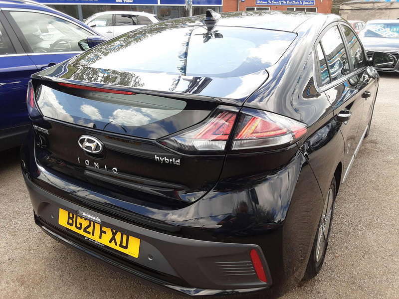 Hyundai IONIQ 1.6 IONIQ Premium FHEV Semi-Auto 5dr 5dr Automatic 2026