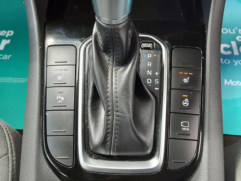 Hyundai IONIQ 1.6 IONIQ Premium FHEV Semi-Auto 5dr 5dr Automatic 2026