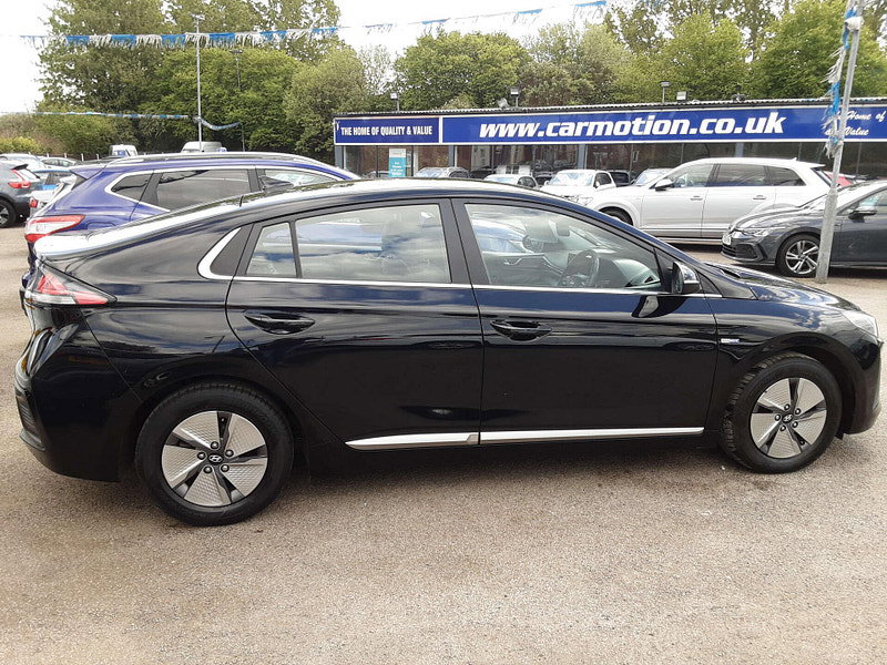 Hyundai IONIQ 1.6 IONIQ Premium FHEV Semi-Auto 5dr 5dr Automatic 2026