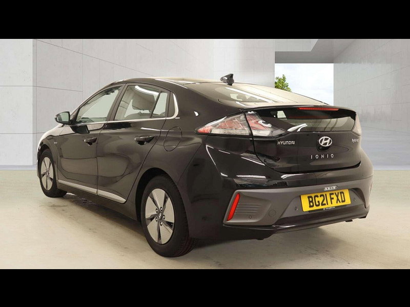 Hyundai IONIQ 1.6 IONIQ Premium FHEV Semi-Auto 5dr 5dr Automatic 2026