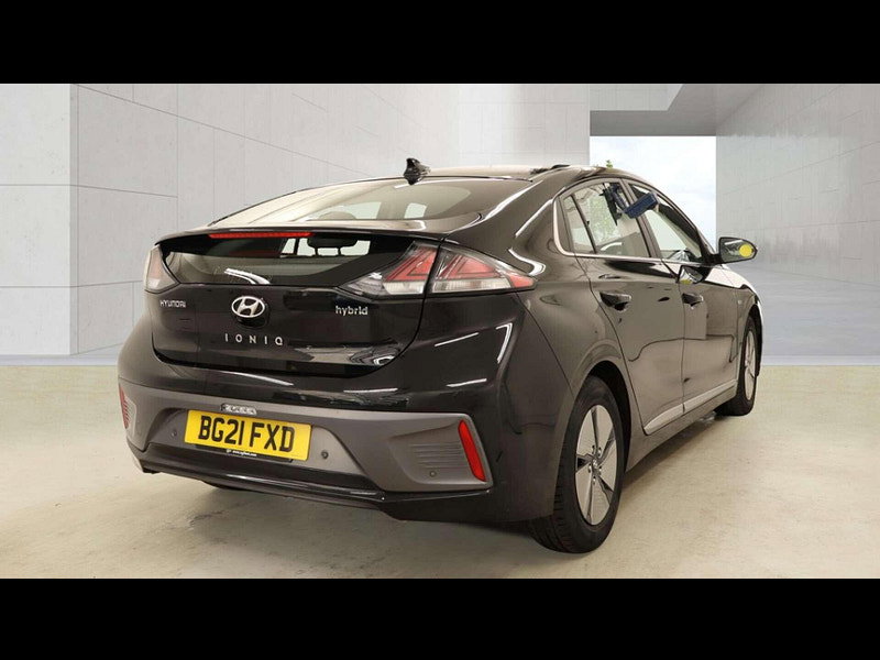 Hyundai IONIQ 1.6 IONIQ Premium FHEV Semi-Auto 5dr 5dr Automatic 2026