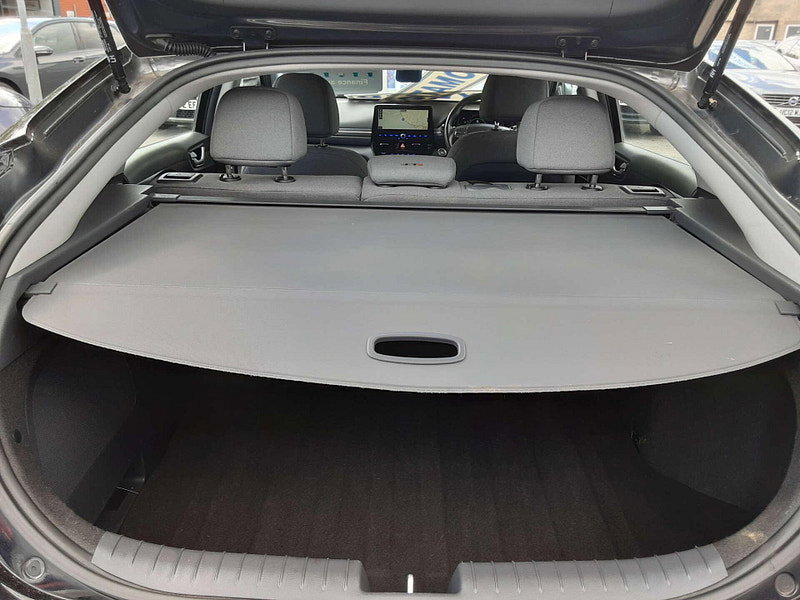 Hyundai IONIQ 1.6 IONIQ Premium FHEV Semi-Auto 5dr 5dr Automatic 2026