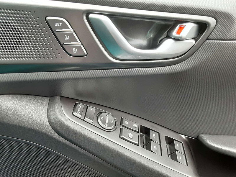 Hyundai IONIQ IONIQ Premium SE BEV 5dr 5dr Automatic 2026
