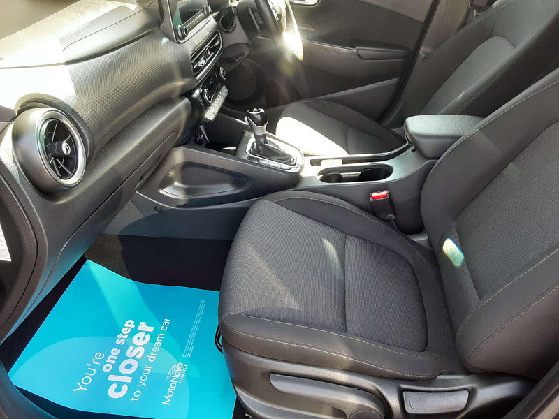 Hyundai Kona 1.6 Kona SE Connect GDi HEV Semi-Auto 5dr 5dr Automatic 2026
