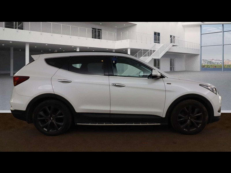 Hyundai Santa Fe 2.2 Santa Fe Wiggins Edition Blue Drive CRDi Auto 4WD 5dr 5dr Automatic 2025