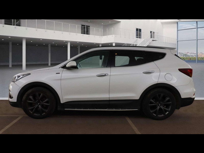 Hyundai Santa Fe 2.2 Santa Fe Wiggins Edition Blue Drive CRDi Auto 4WD 5dr 5dr Automatic 2025
