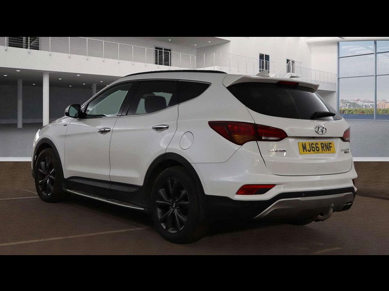 Hyundai Santa Fe 2.2 Santa Fe Wiggins Edition Blue Drive CRDi Auto 4WD 5dr 5dr Automatic 2025