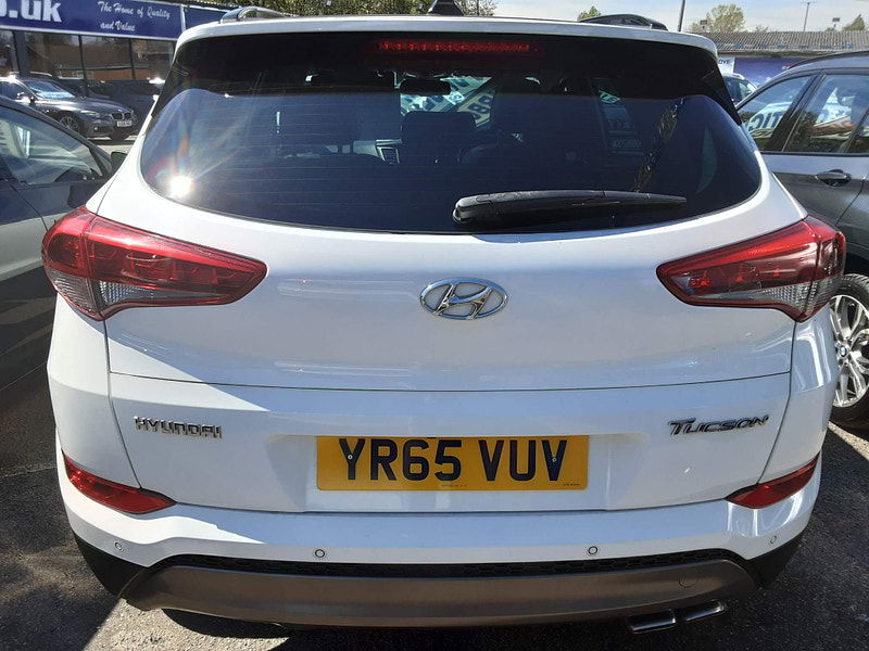 Hyundai Tucson 2.0 CRDi Blue Drive Premium SE Euro 6 (s/s) 5dr 5dr Manual 2025