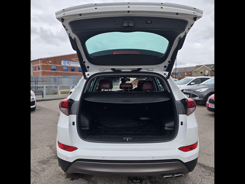 Hyundai Tucson 2.0 Tucson Premium SE CRDi 4WD 5dr 5dr Manual 2025