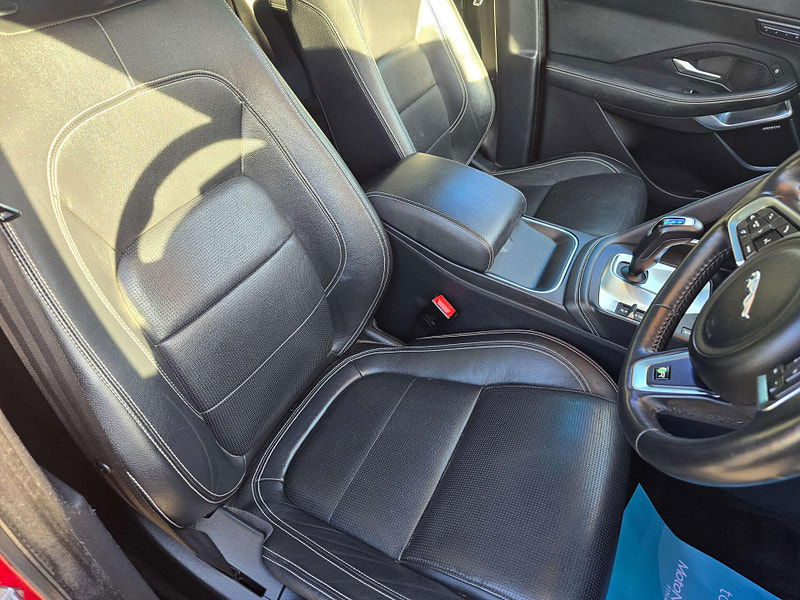 Jaguar E-PACE 2.0 E-Pace R-Dynamic SE D AWD Auto 4WD 5dr 5dr Automatic 2026