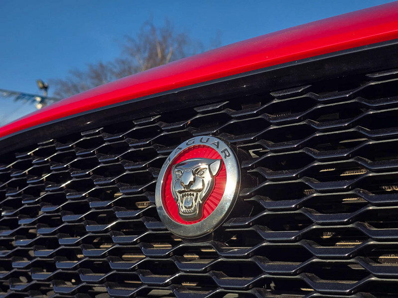 Jaguar E-PACE 2.0 E-Pace R-Dynamic SE D AWD Auto 4WD 5dr 5dr Automatic 2026