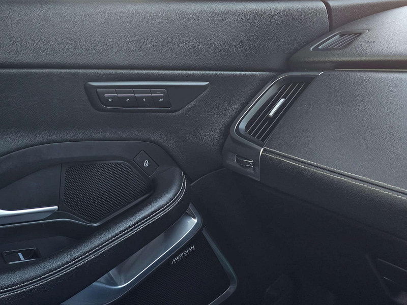 Jaguar E-PACE 2.0 E-Pace R-Dynamic SE D AWD Auto 4WD 5dr 5dr Automatic 2026