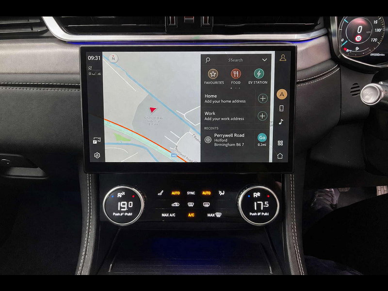 Jaguar F-PACE 2.0 F-PACE R-Dynamic S PHEV AWD Auto 4WD 5dr 5dr Automatic 2026