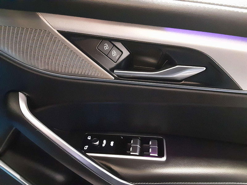 Jaguar F-PACE 2.0 F-PACE R-Dynamic S PHEV AWD Auto 4WD 5dr 5dr Automatic 2025